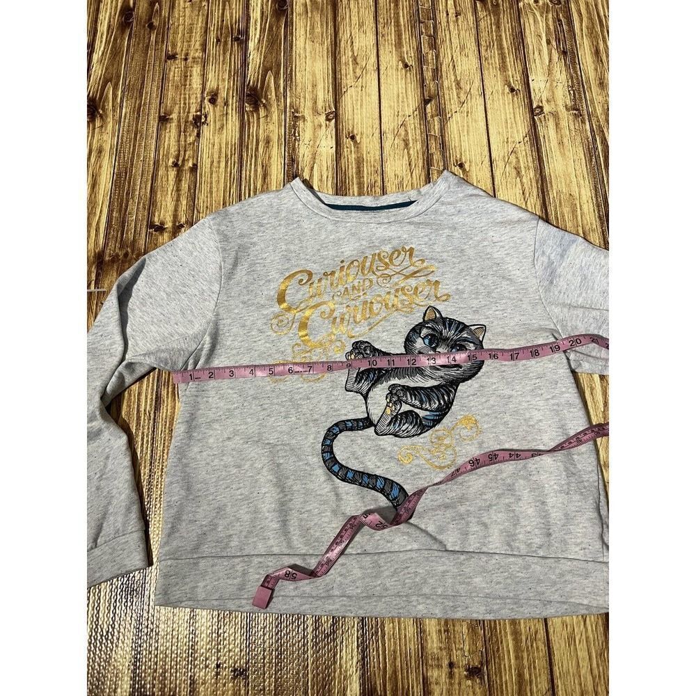 Disney Store Curiouser And Curiouser Cat Sweatshirt Tokyo Disney View 5